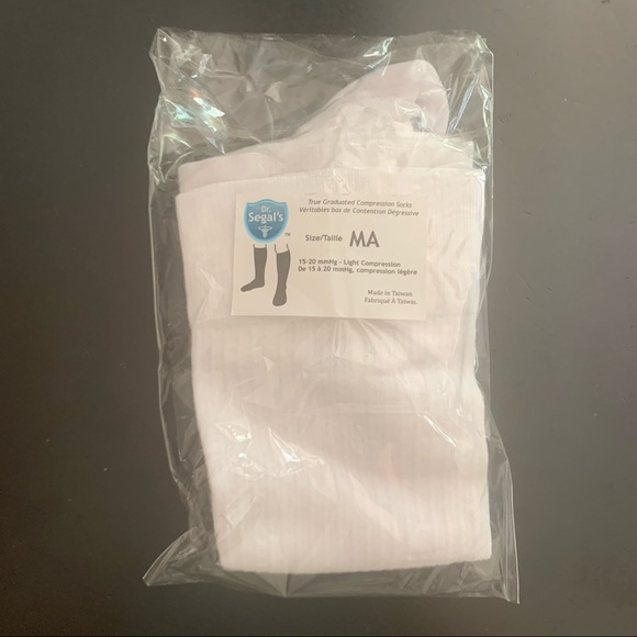 NWT DR. SEGAL’S Compression Socks Travel  Sports White - Picture 6 of 16